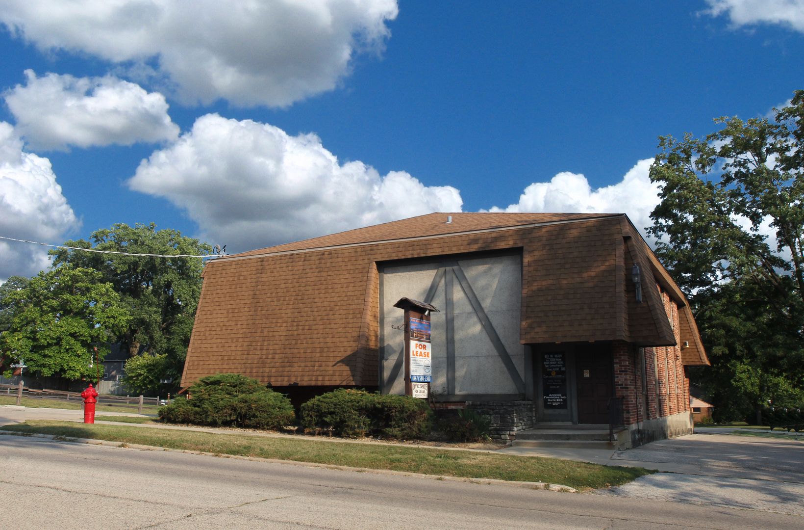 83 W Main Street #202 — Lake Zurich, IL 60047