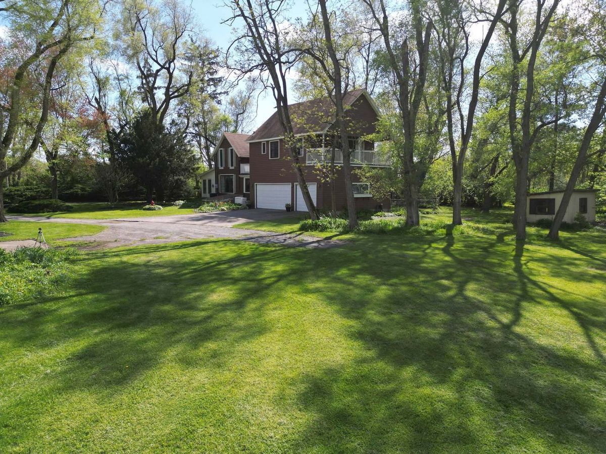 9014 E 129th Avenue, Crown Point, IN 46307