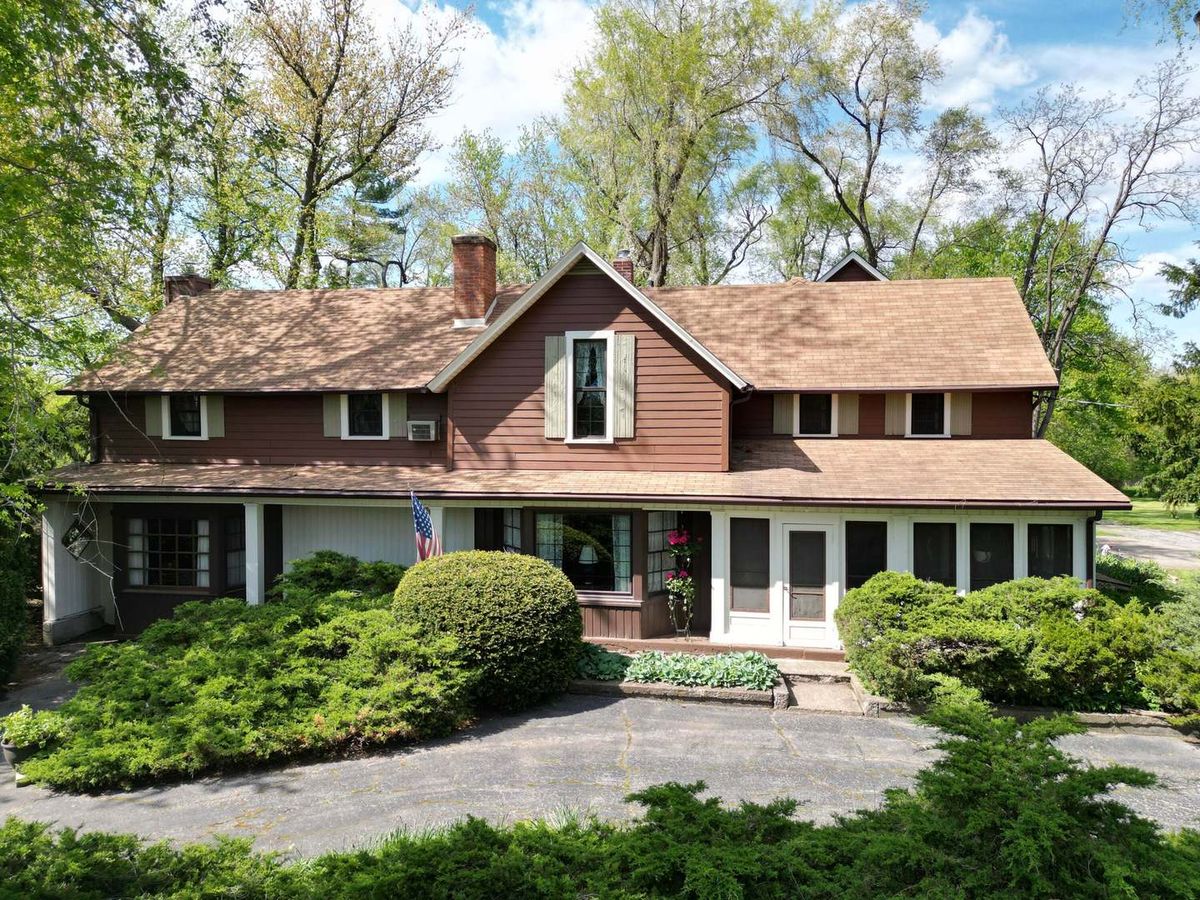 9014 129th Avenue, Crown Point, IN 46307