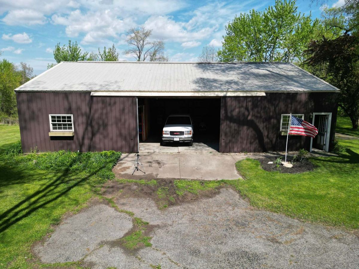 9014 E 129th Avenue, Crown Point, IN 46307