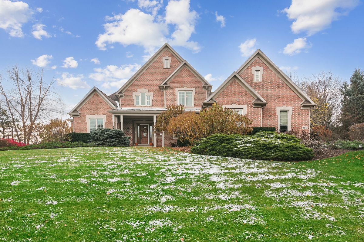 614 Birch Hollow Drive, Antioch, IL 60002