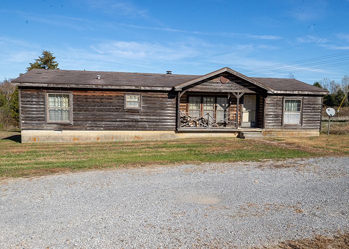 190 Schwartz Hill Lane, Vienna, IL 62995