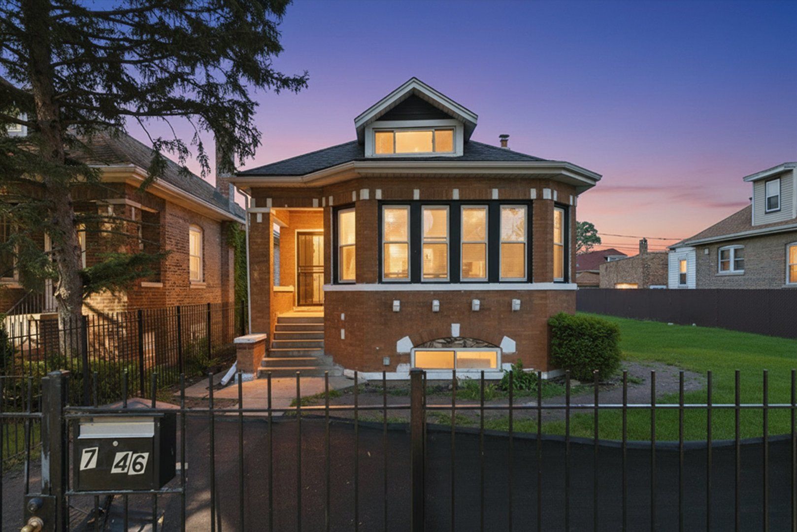7546 S Wolcott Avenue — Chicago, IL 60620