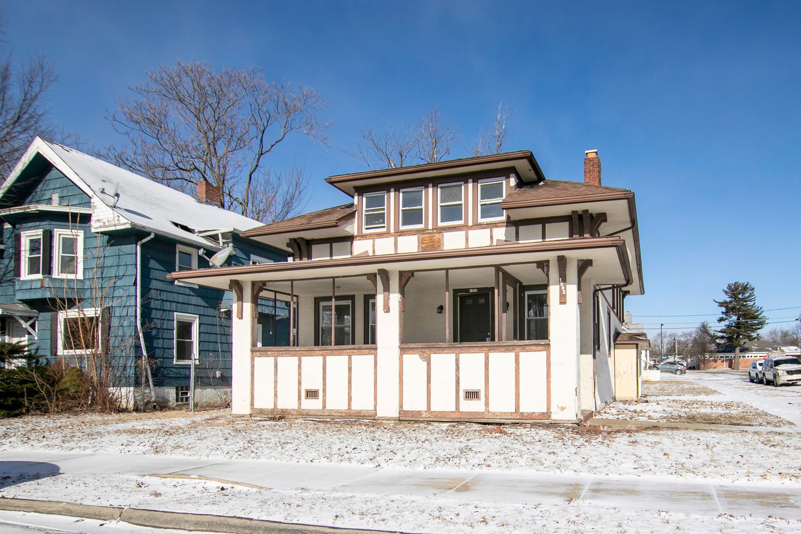 1295 E Merchant Street — Kankakee, IL 60901