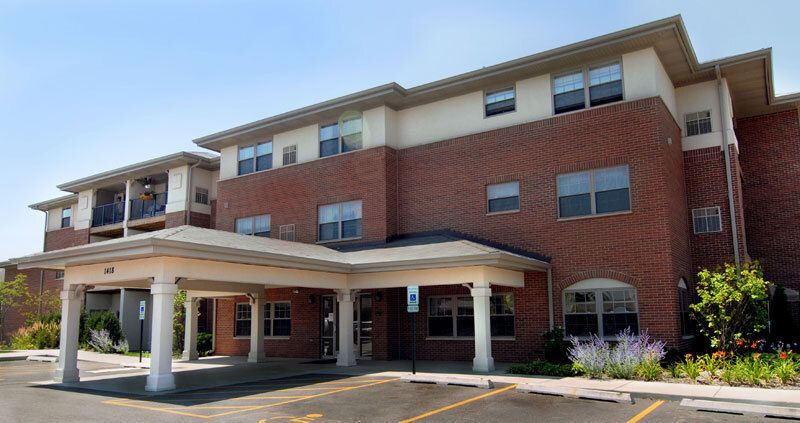 1418 S Barrington Road #313 — Barrington, IL 60010