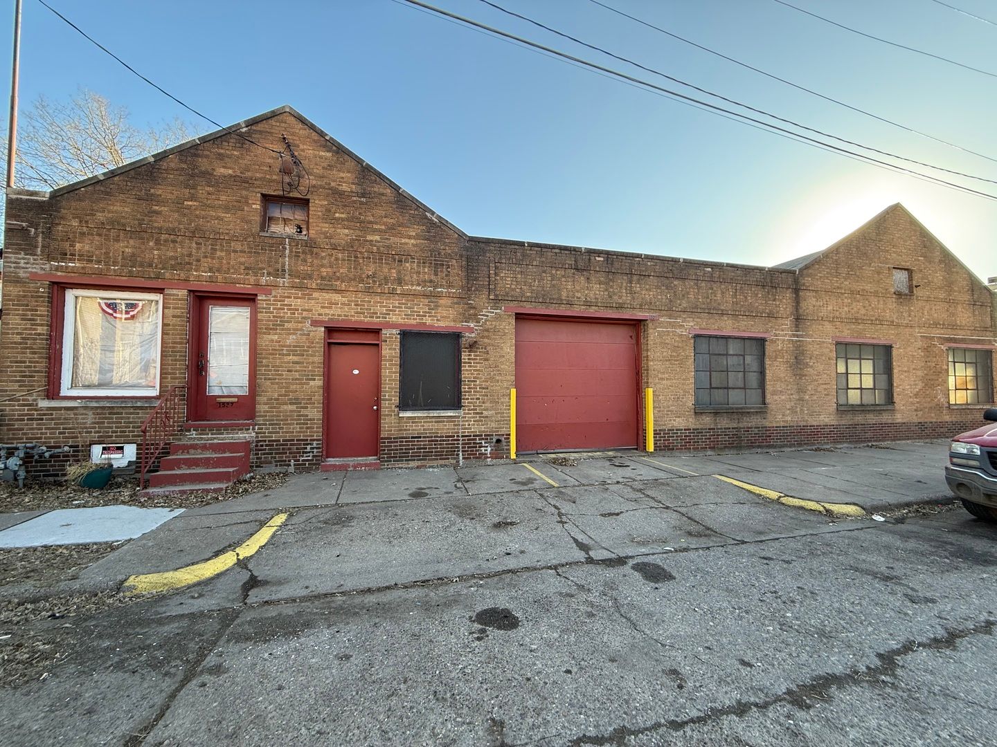1539 W 2nd Street — Davenport, IA 52802