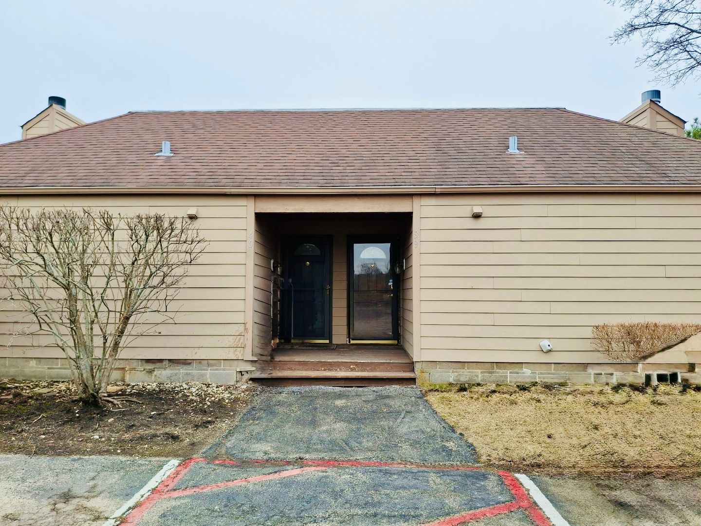 3349 Beacon Street #39 — North Chicago, IL 60064