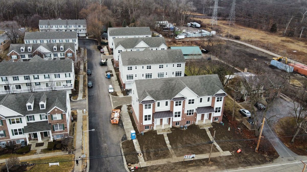 180 Eli Court, Des Plaines, IL 60016