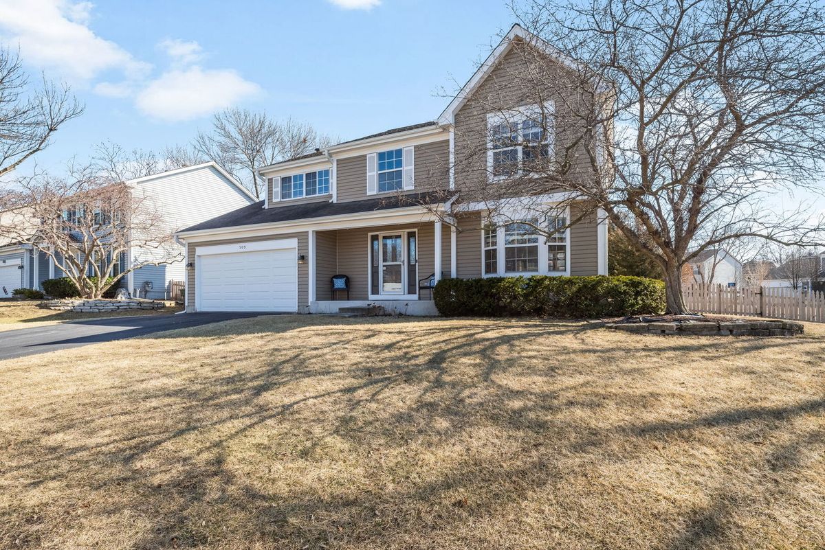 509 Hawthorne Boulevard, Mundelein, IL 60060