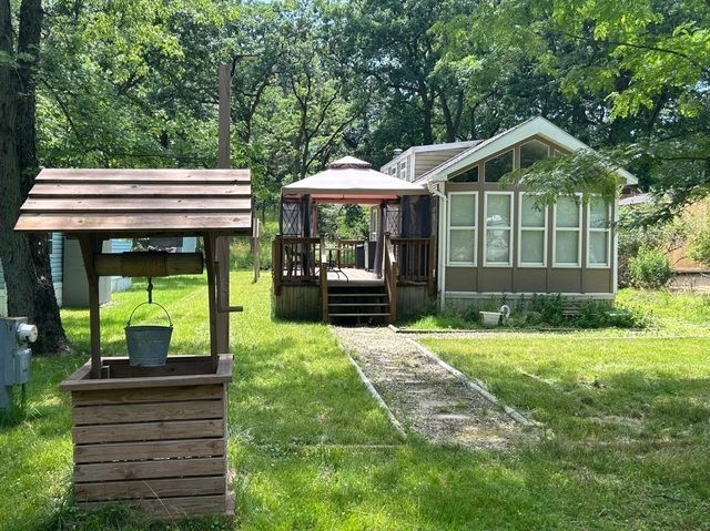 2-16 Woodhaven Lakes — Sublette, IL 61367