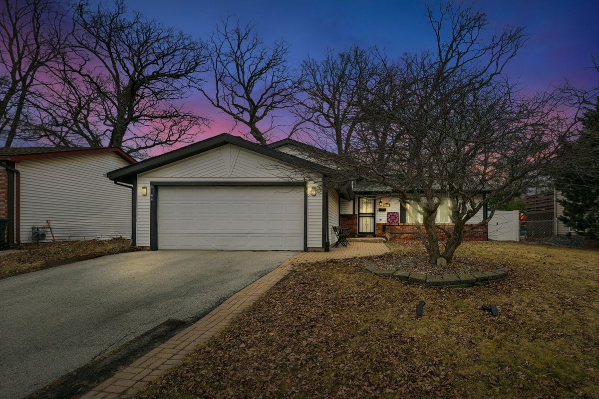 5166 Aldersyde Road, Oak Forest, IL 60452