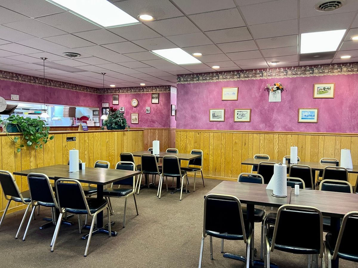2578 E US HWY 36, Newman, IL 61942