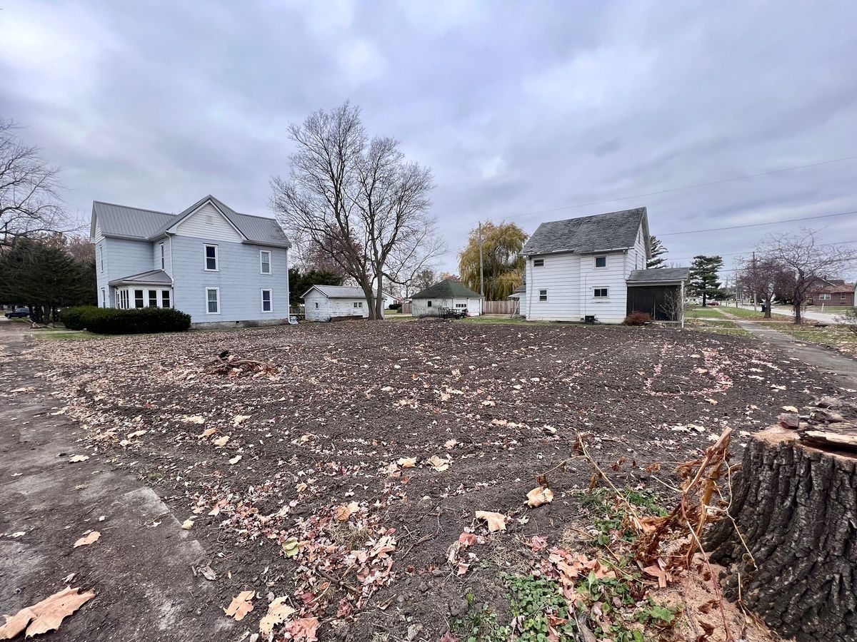 201 Shute Street, Newman, IL 61942