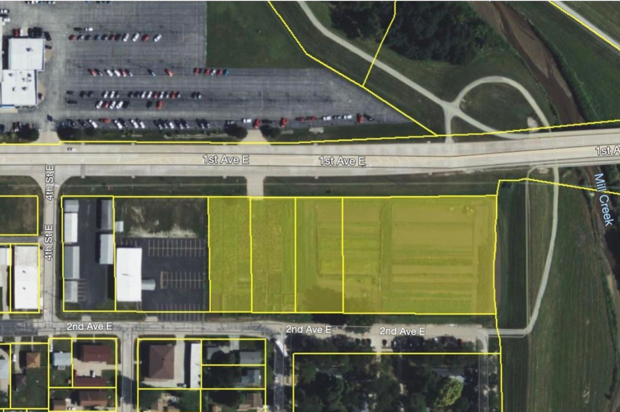 Lot 110, -4, -5, -6 1st Avenue E — Milan, IL 61264