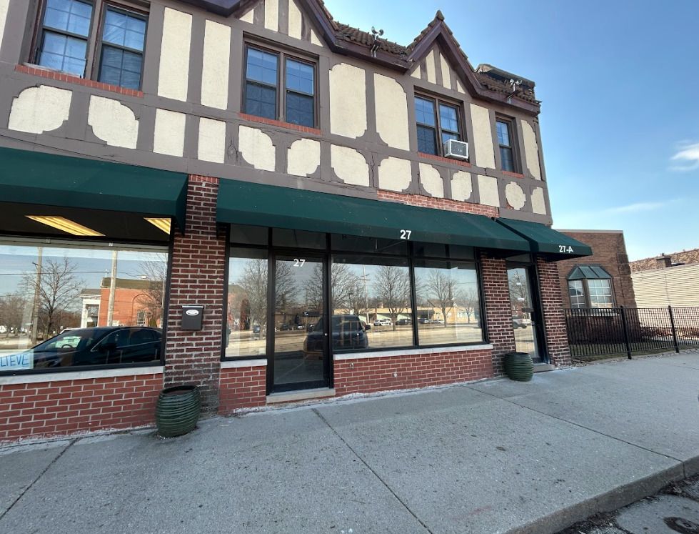 27 Park Boulevard, Villa Park, IL 60181