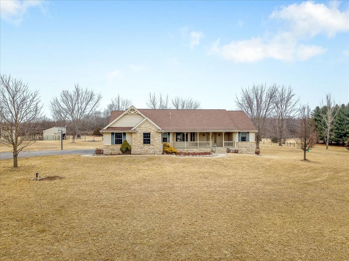 754 Equestrian Pointe Drive, Oregon, IL 61061