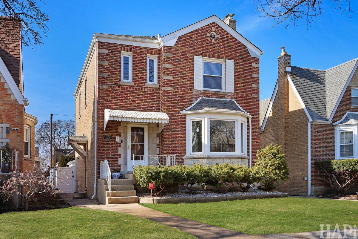 3248 Newcastle Avenue, Chicago, IL 60634
