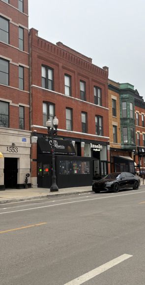 1551 N Wells Street — Chicago, IL 60610