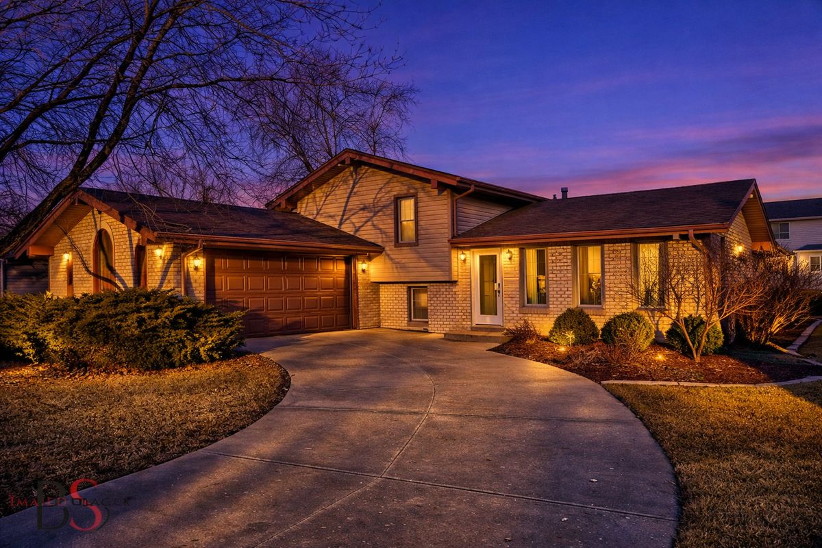 2704 Cherie Lane, Ottawa, IL 61350