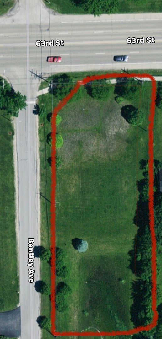 335 W 63rd Street, Willowbrook, IL 60527