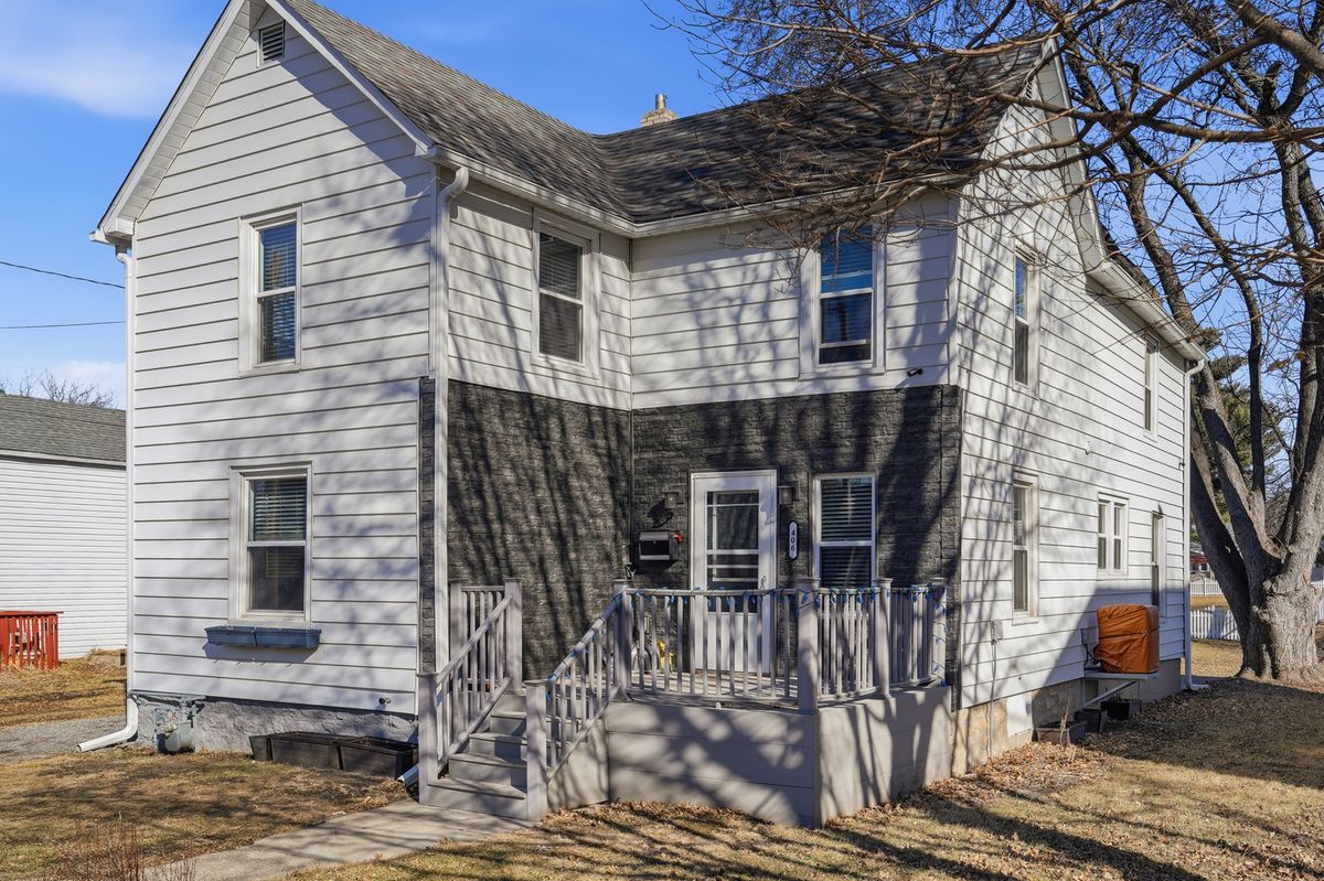 406 Congress, Polo, IL 61064