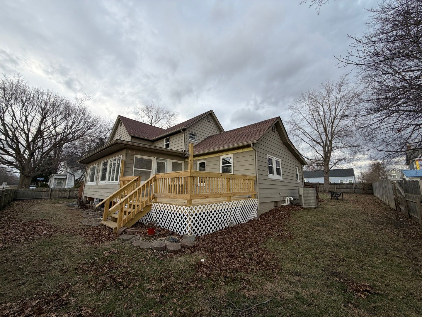 901 E High Street — Farmer City, IL 61842