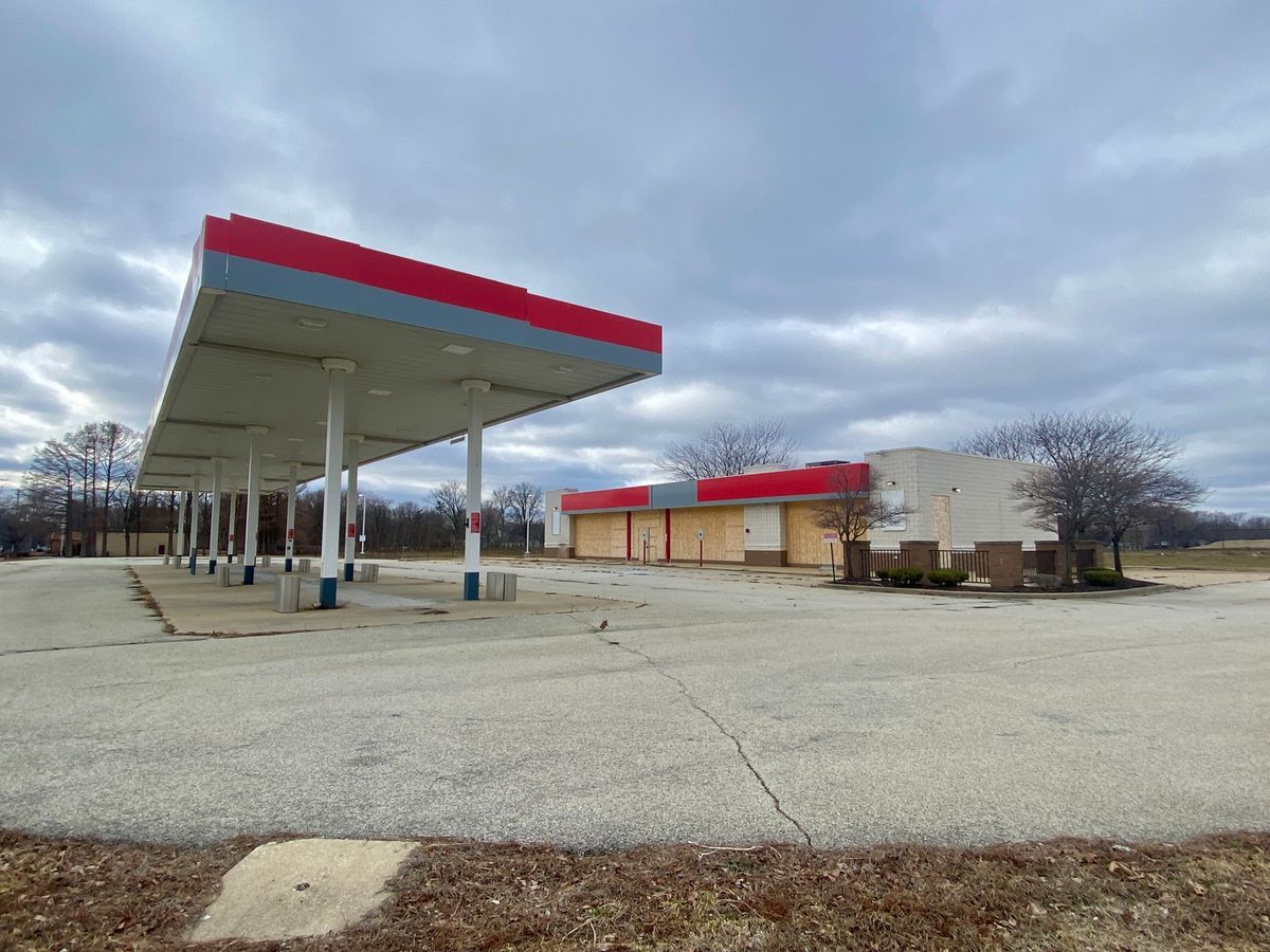 1501 Lincoln Avenue, Urbana, IL 61801