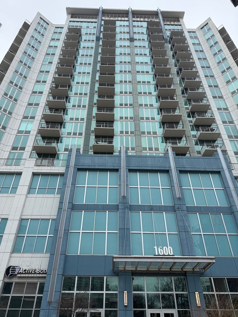 1600 S Indiana Avenue #1503 — Chicago, IL 60616