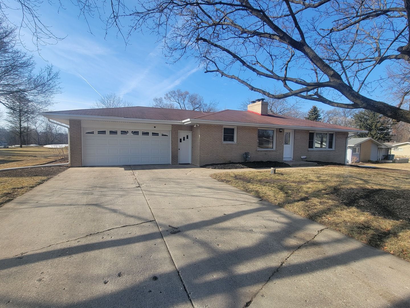 11N958 Almora Terrace — Elgin, IL 60124