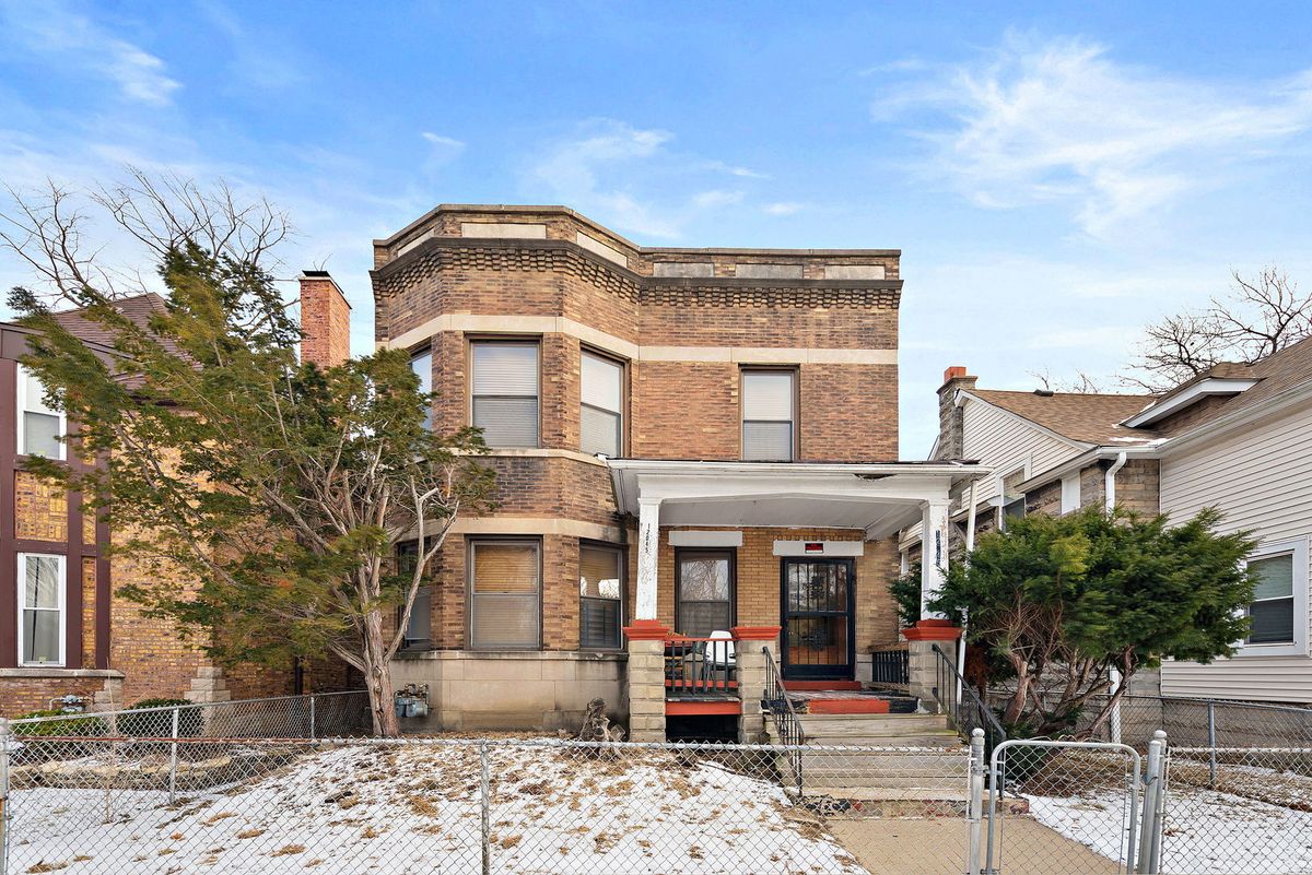 12045 Eggleston Avenue, Chicago, IL 60628