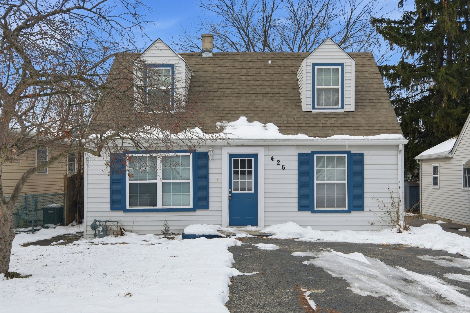 426 ALPINE Drive — Round Lake, IL 60073