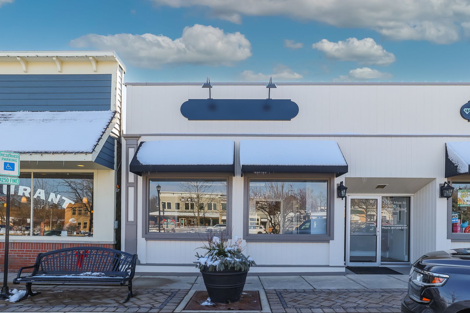 11715 E Main Street #B — Huntley, IL 60142