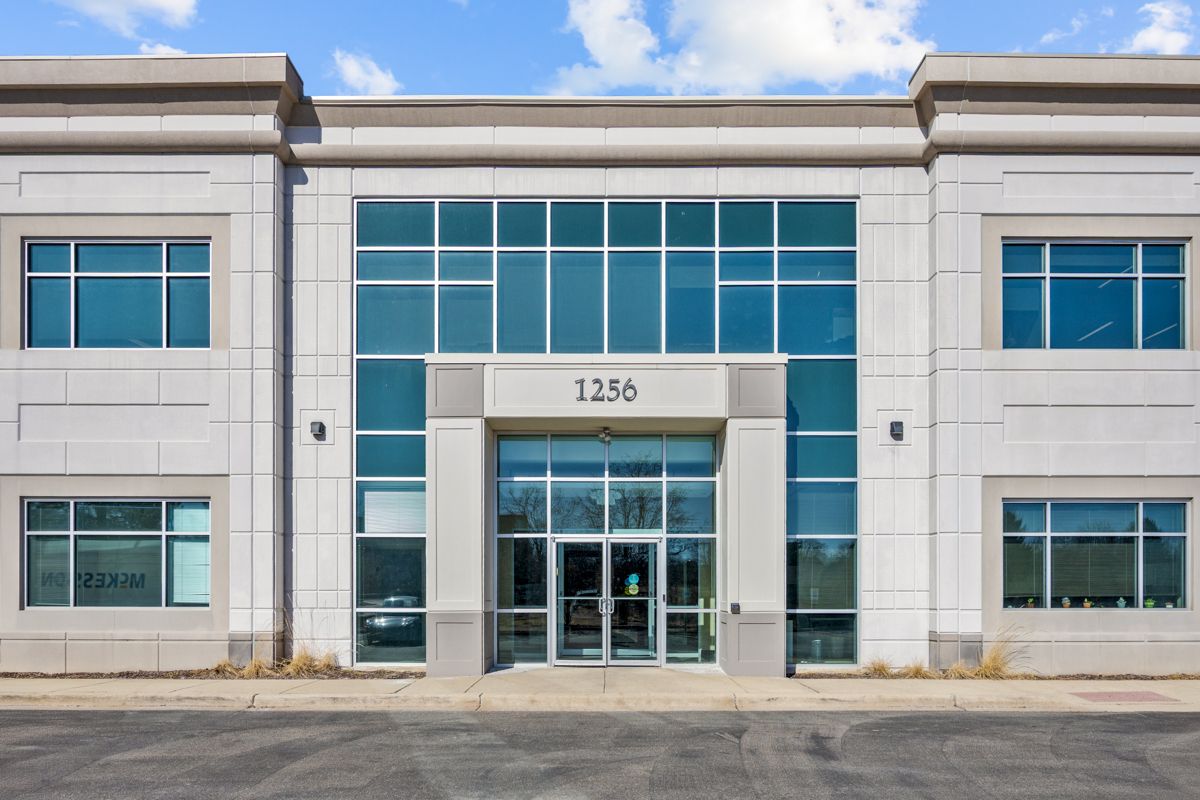 1256 Waterford Drive #170 — Aurora, IL 60504