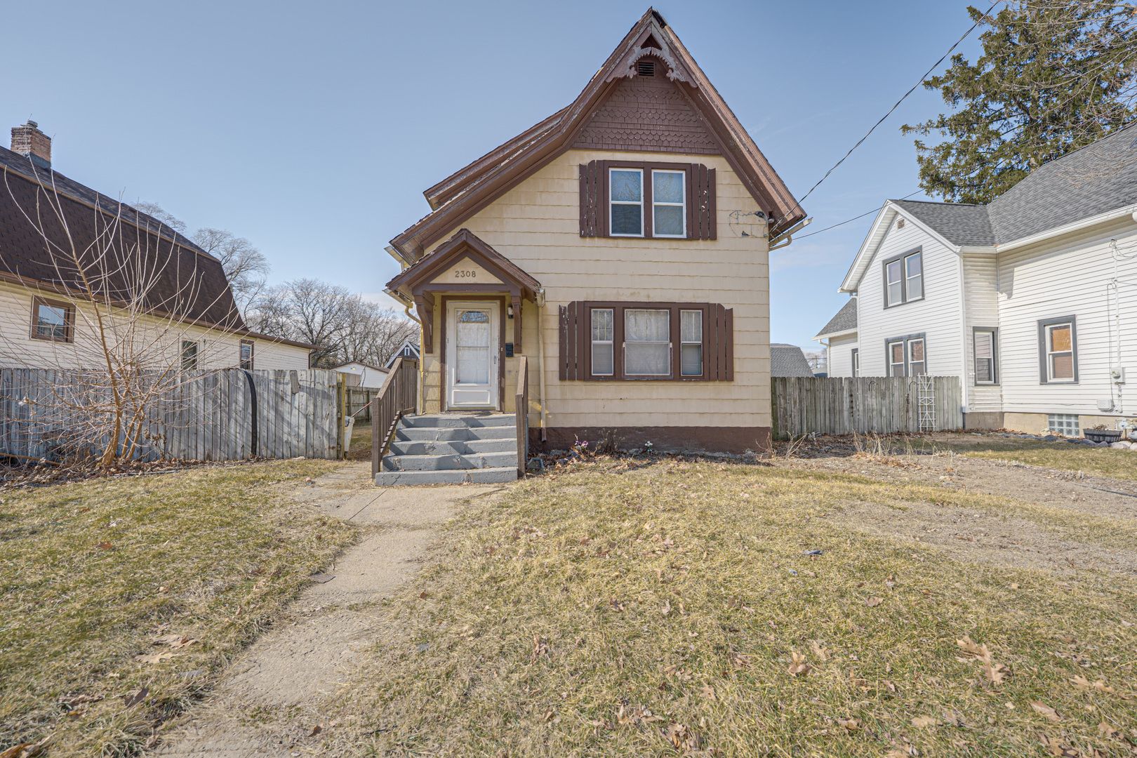 2308 Fremont Street — Rockford, IL 61103