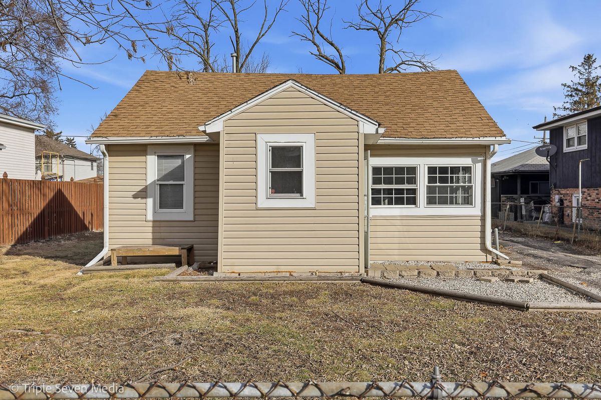 7006 73rd Street, Chicago, IL 60638