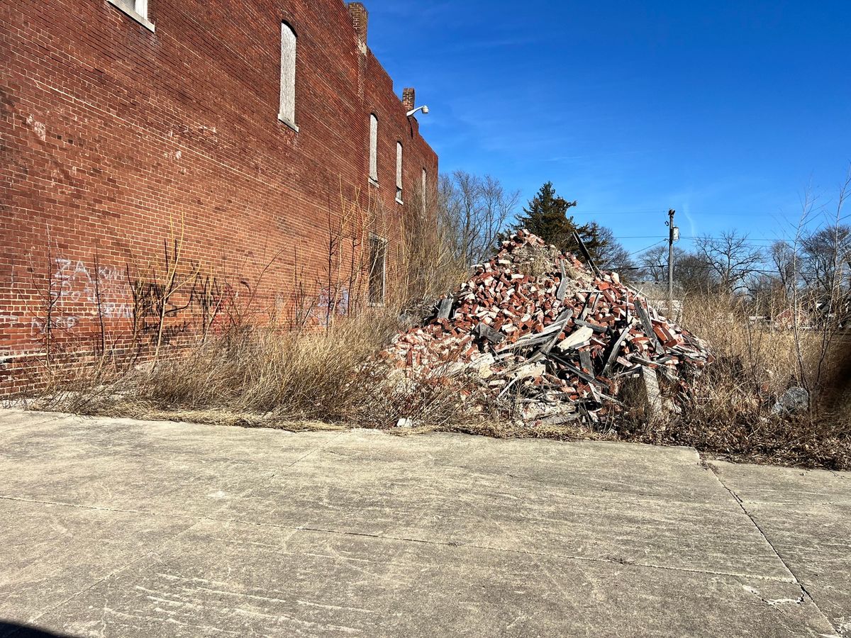 121 S Main Street, Rankin, IL 60960