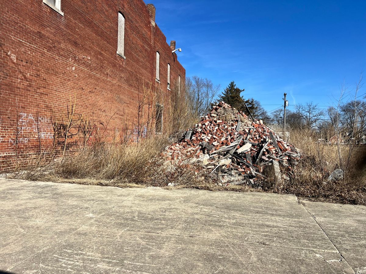 121 S Main Street, Rankin, IL 60960