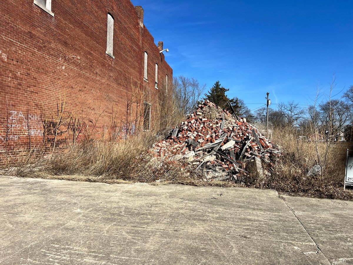 121 S Main Street, Rankin, IL 60960