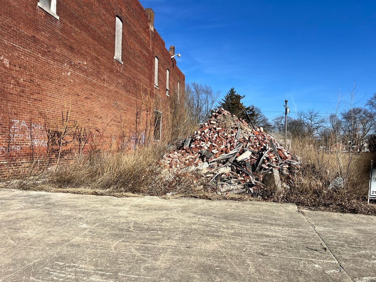 121 S Main Street, Rankin, IL 60960