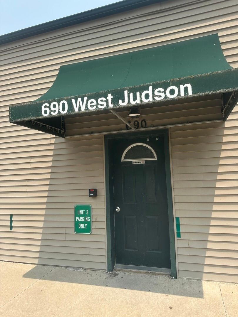 690 Judson Street, Carbon Hill, IL 60416