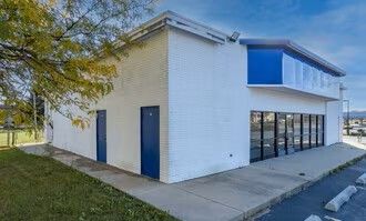 2700 E Sauk Trail — Sauk Village, IL 60411