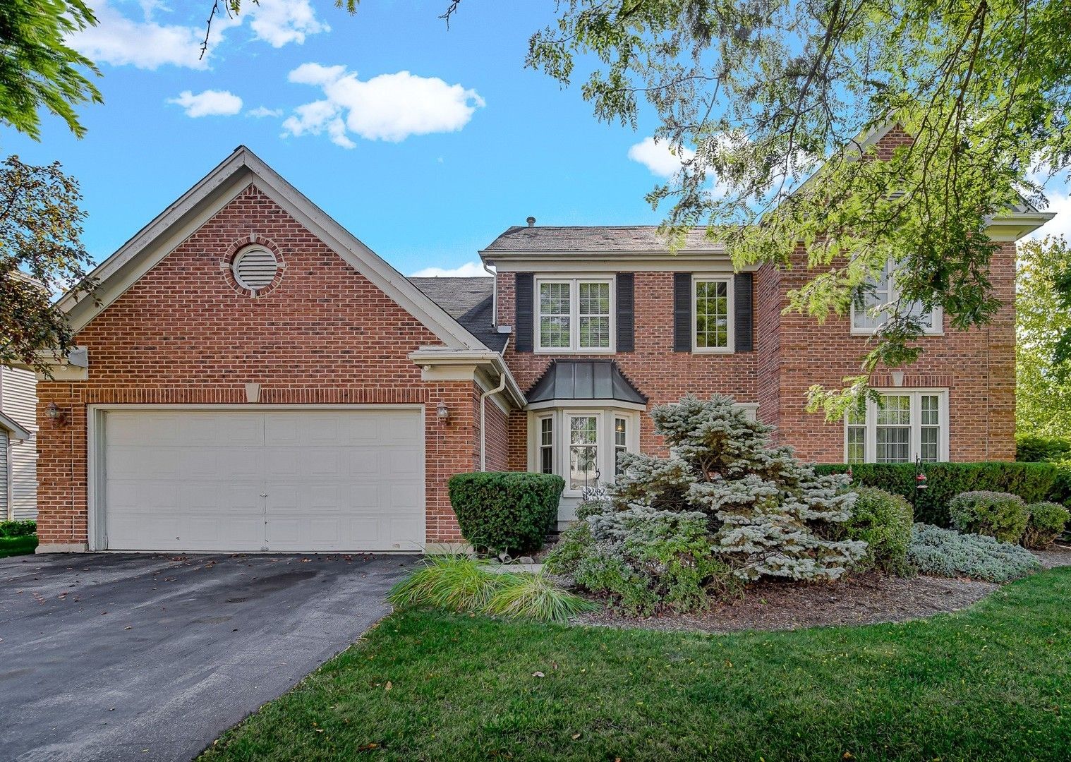 1145 Oxford Lane — Lake Zurich, IL 60047