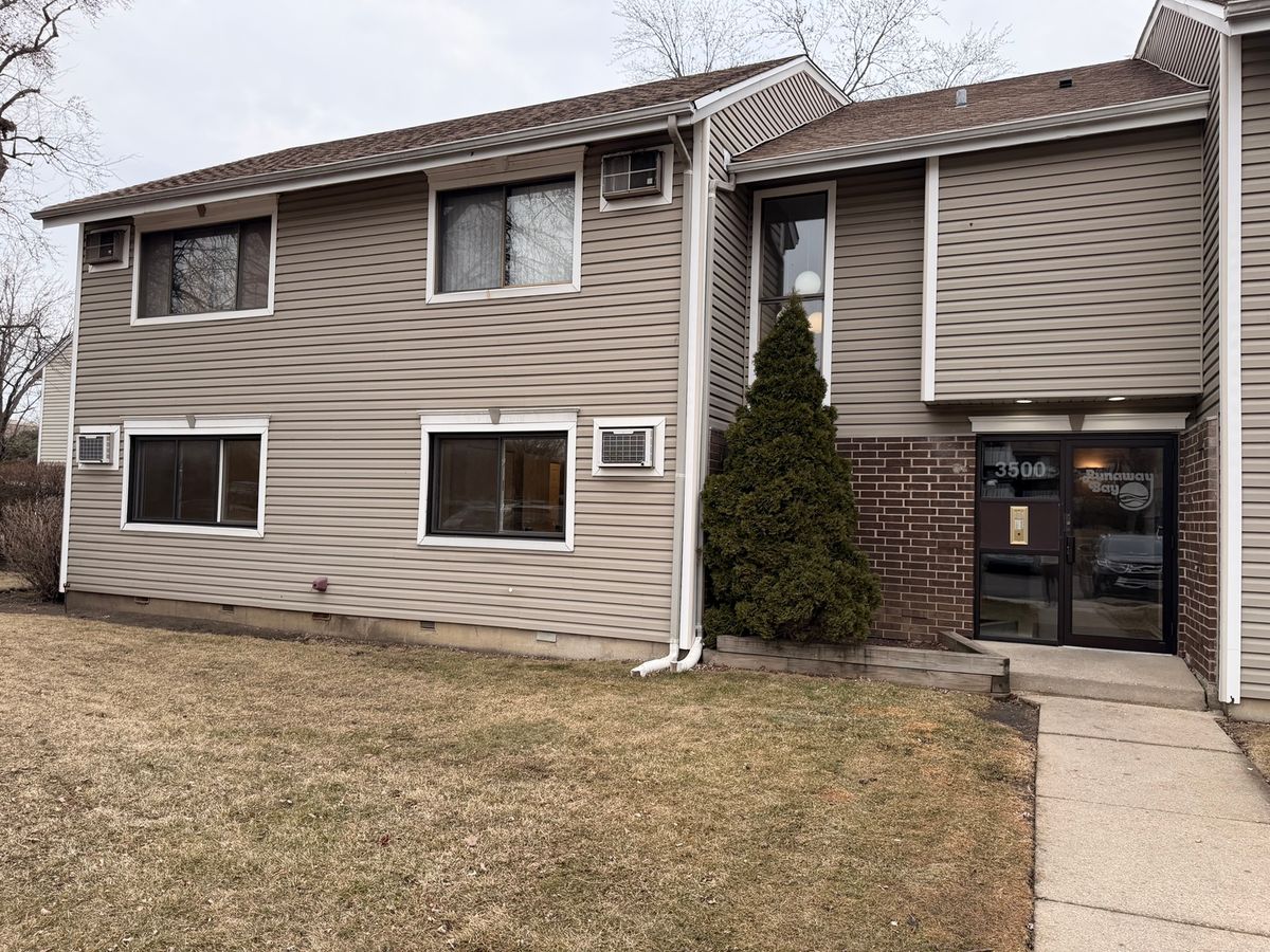 3500 BAYSIDE Drive, Palatine, IL 60074