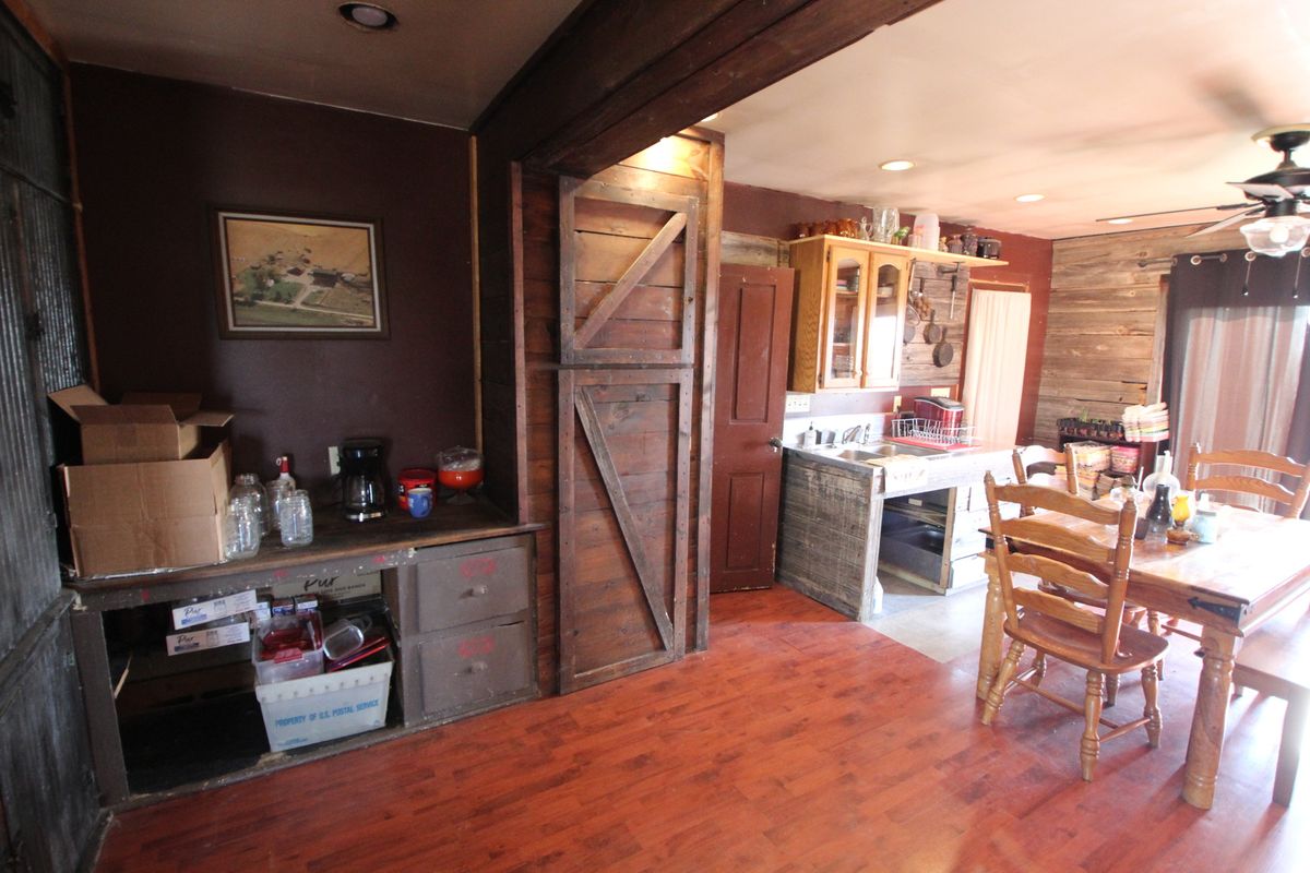 15210 MURPHY Road, Winnebago, IL 61088