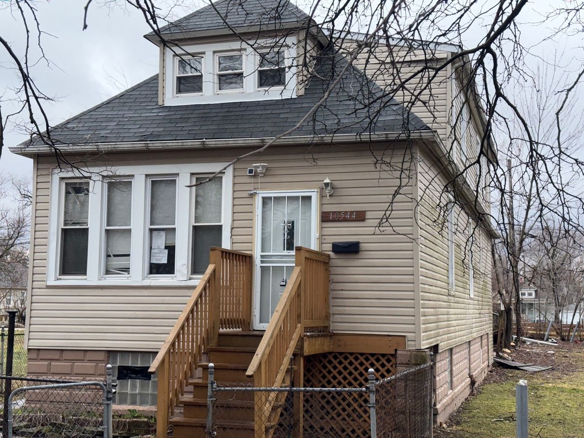 10544 PERRY Avenue, Chicago, IL 60628