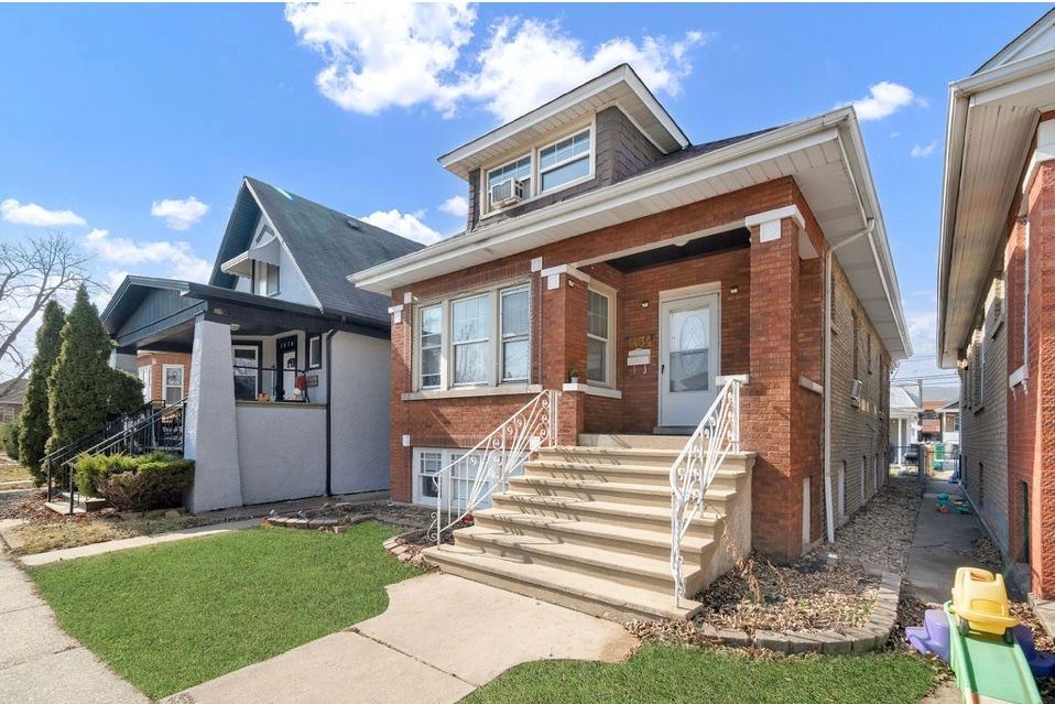 1434 Cuyler Avenue — Berwyn, IL 60402