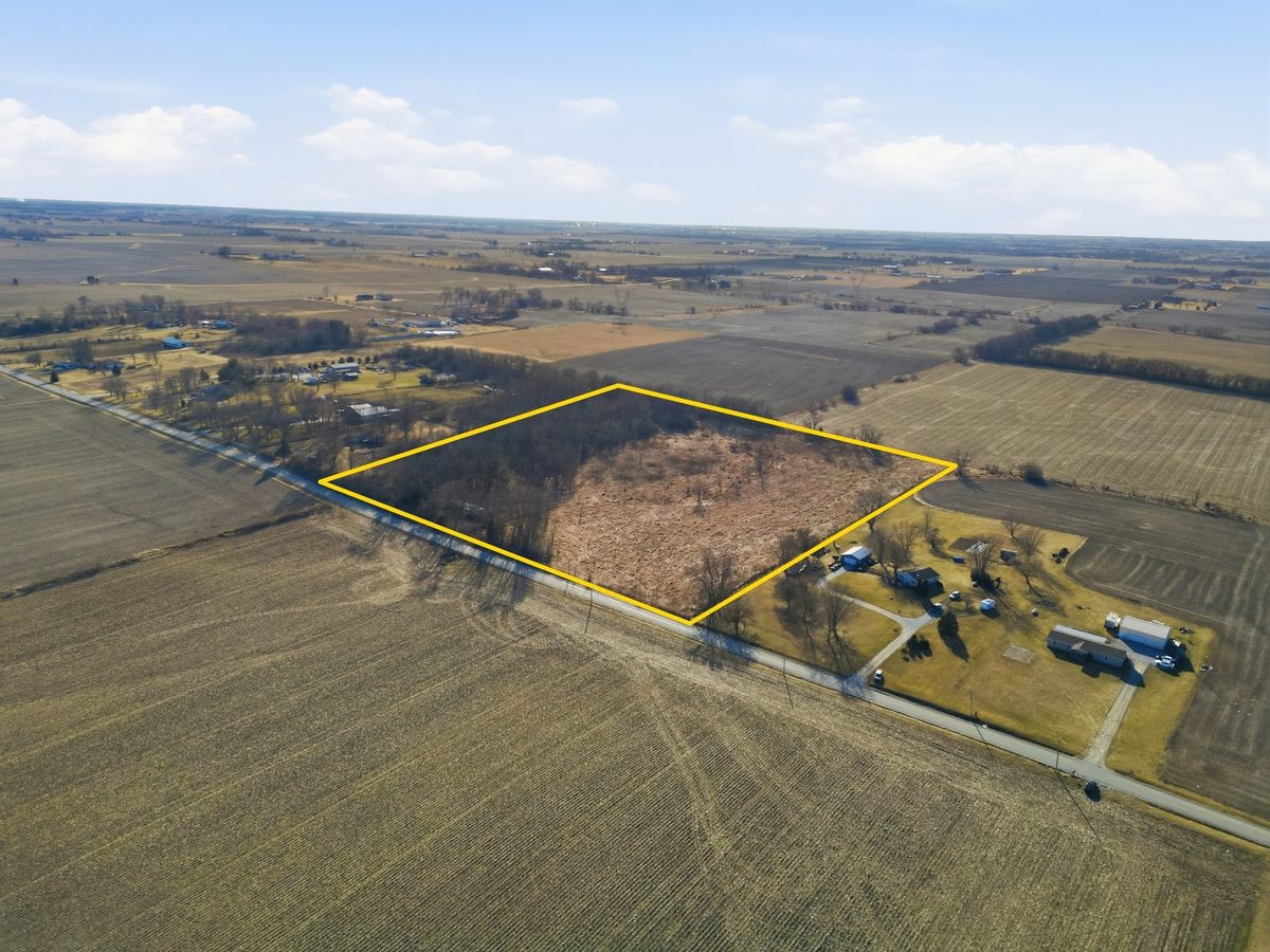 31506 State Line Road, Beecher, IL 60401