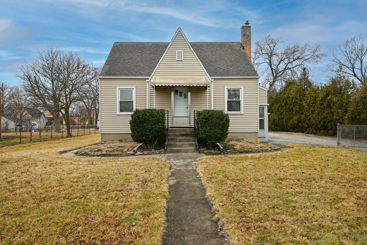 2316 Hawthorne Avenue, Melrose Park, IL 60164