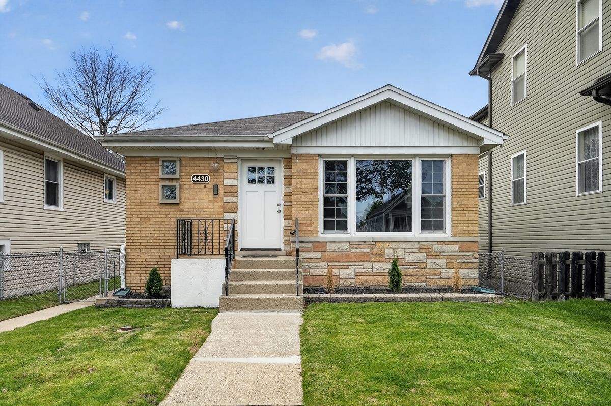 4430 Mulligan Avenue, Chicago, IL 60634
