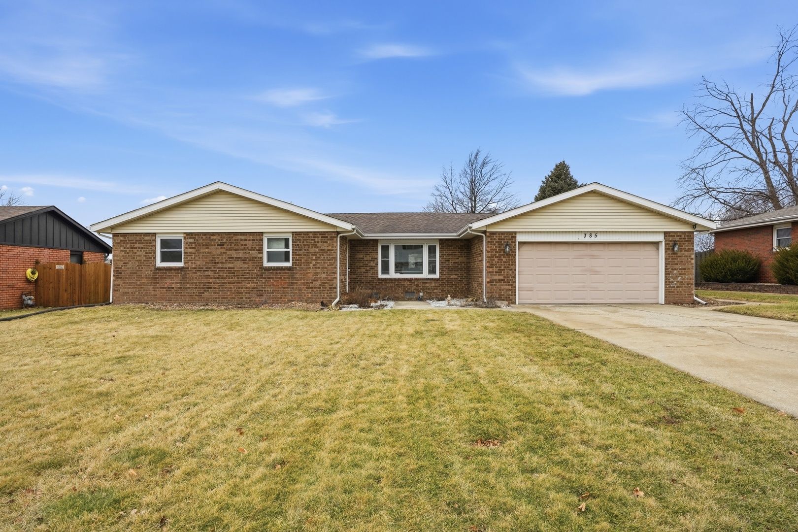 385 S Walnut Street — Manteno, IL 60950